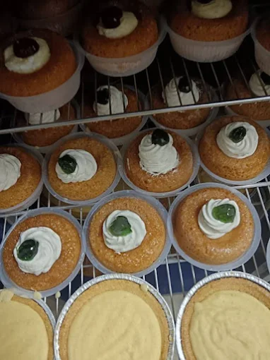 Boulangerie Pâtisserie Couzinet Lavazan